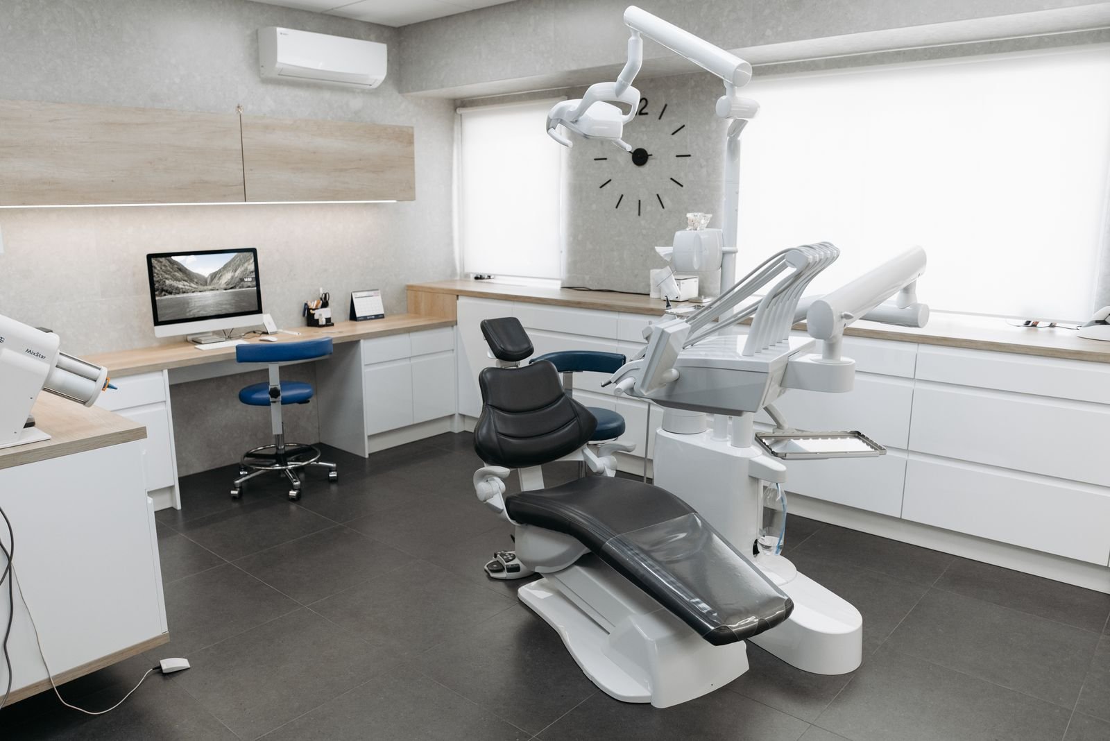 Midtown Medical & Dental Office Building